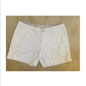 Levi’s White Shorts